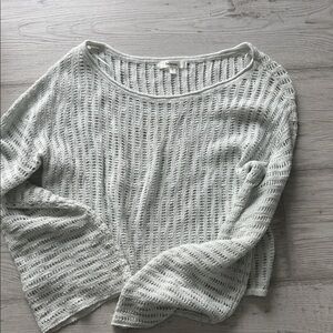 Elegant Women's Knit Sweater in mint green